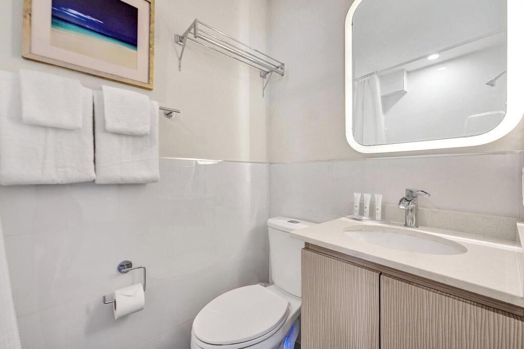 Photo of Bathroom in Central Beach