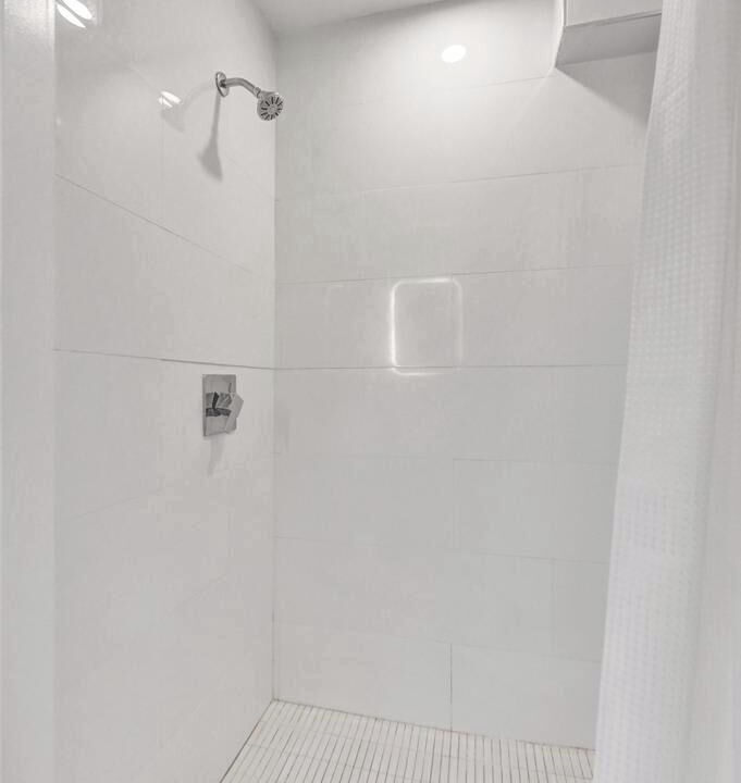 Photo of Bathroom in Central Beach