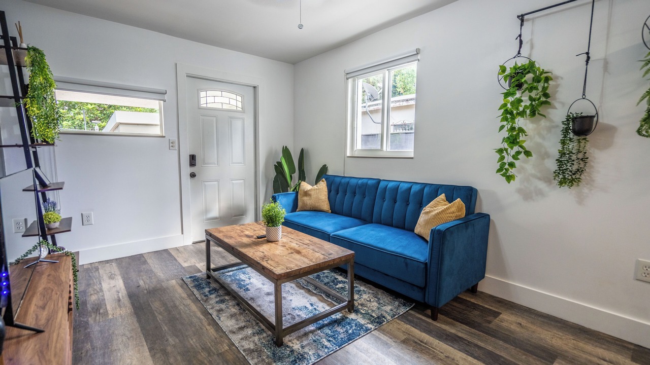 Photo of Livingroom in Allapattah