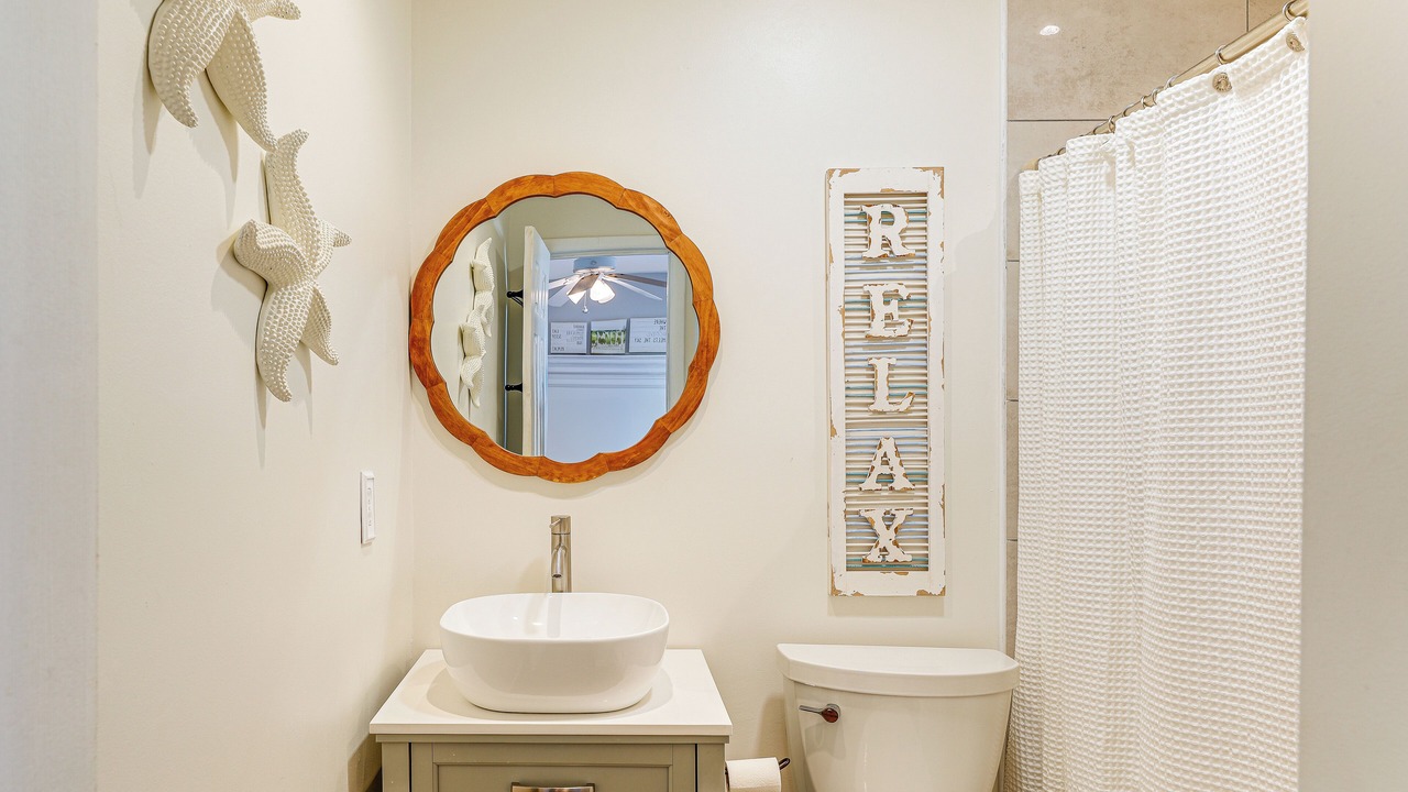 Photo of Bathroom in Caine Woods