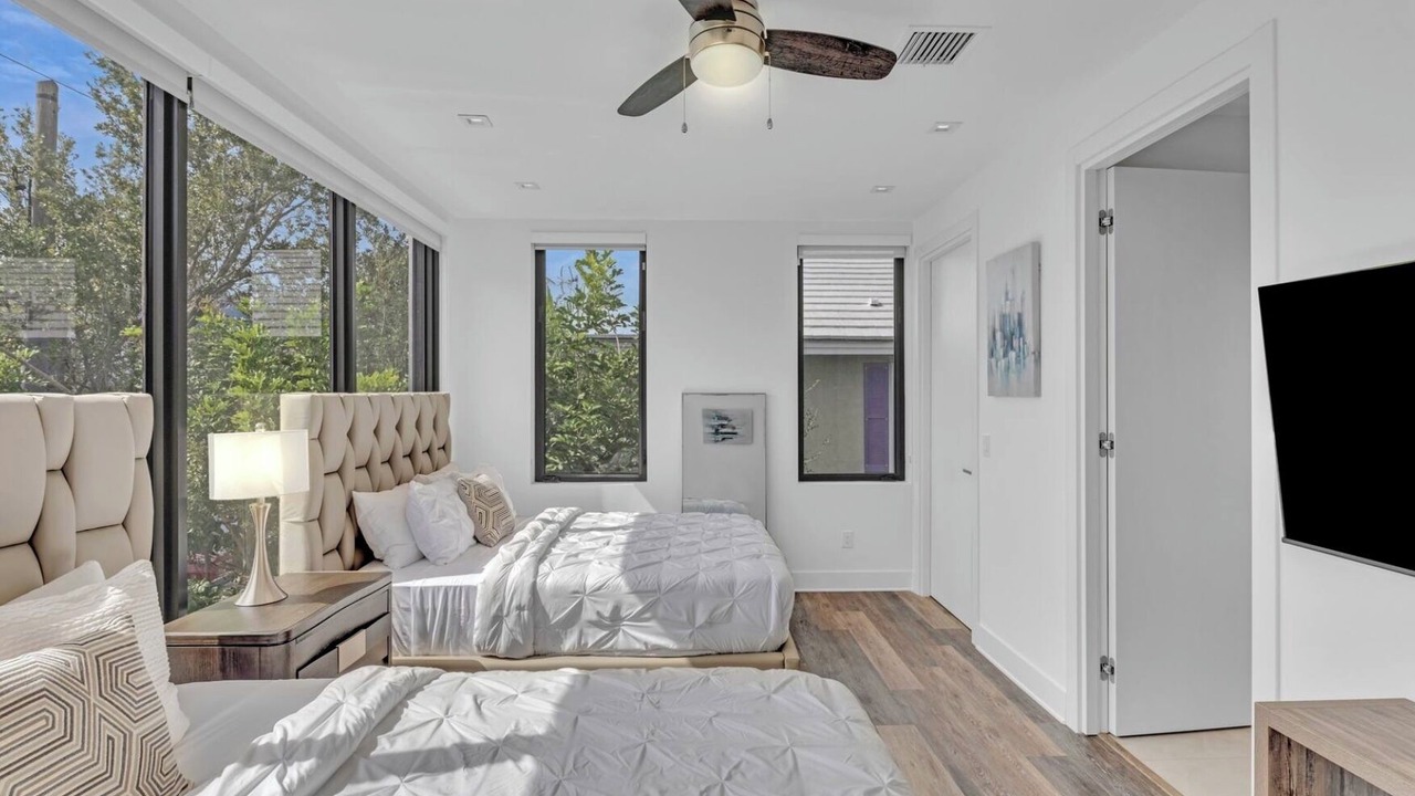 Photo of Bedroom in Colee Hammock