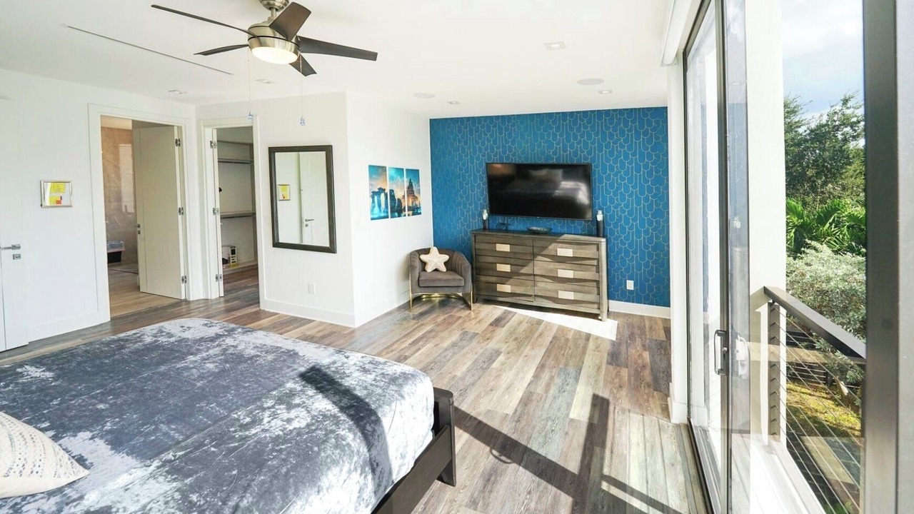 Photo of Bedroom in Colee Hammock