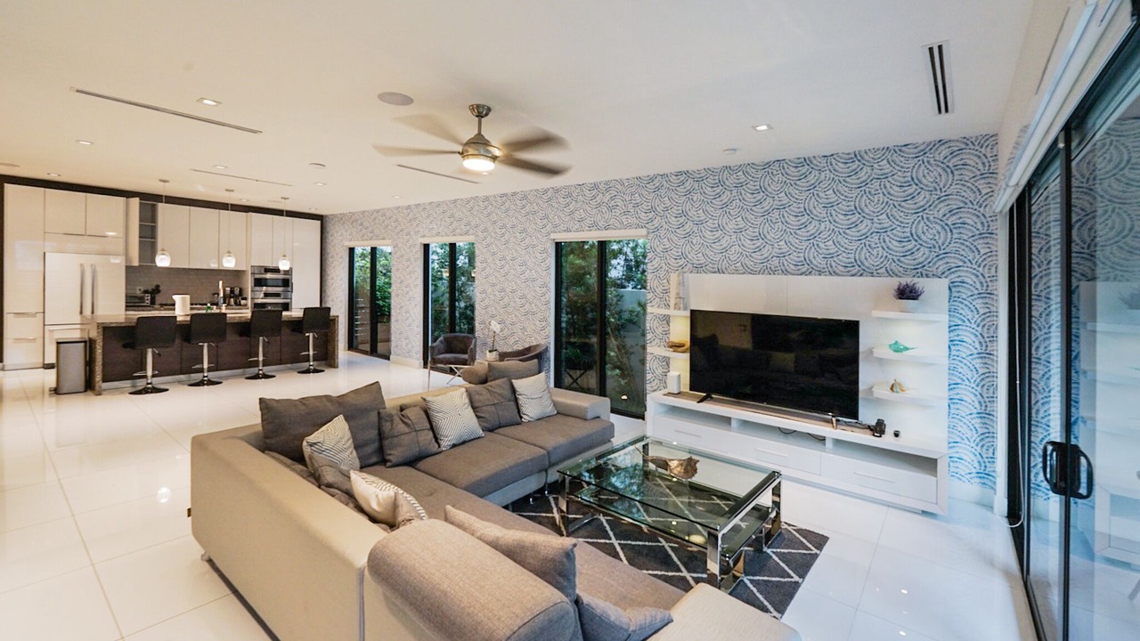 Photo of Livingroom in Colee Hammock