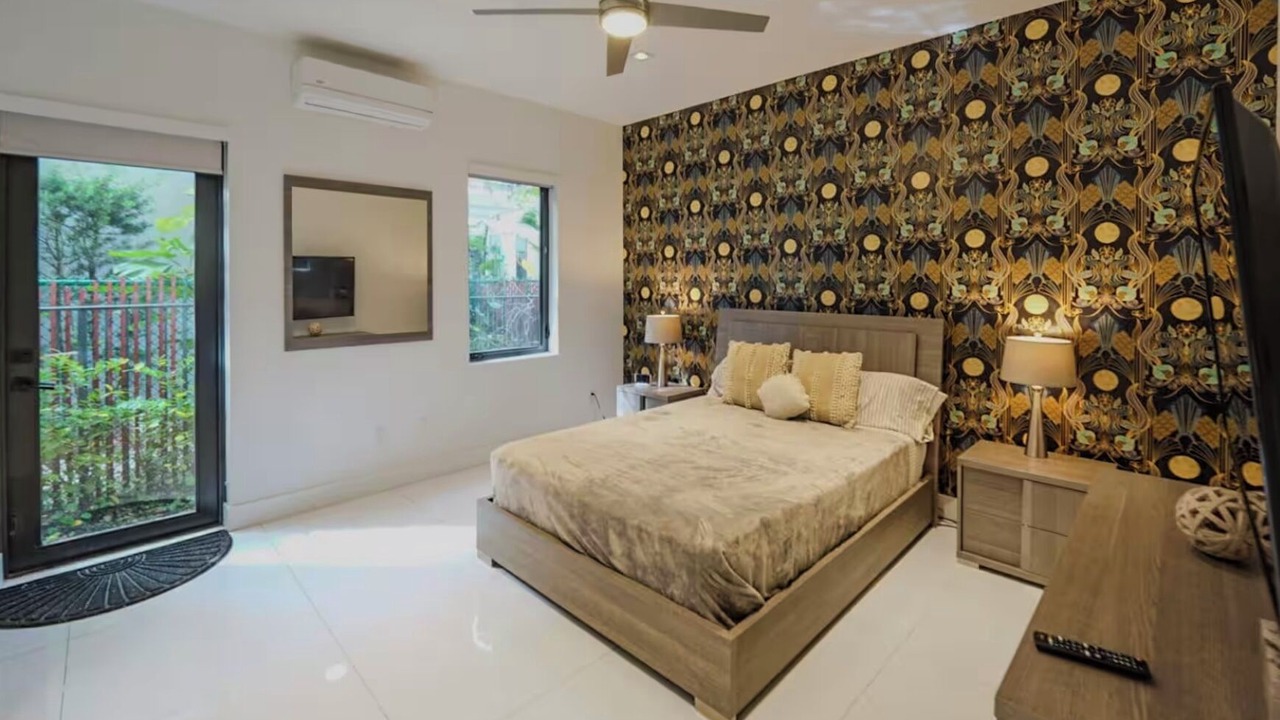 Photo of Bedroom in Colee Hammock