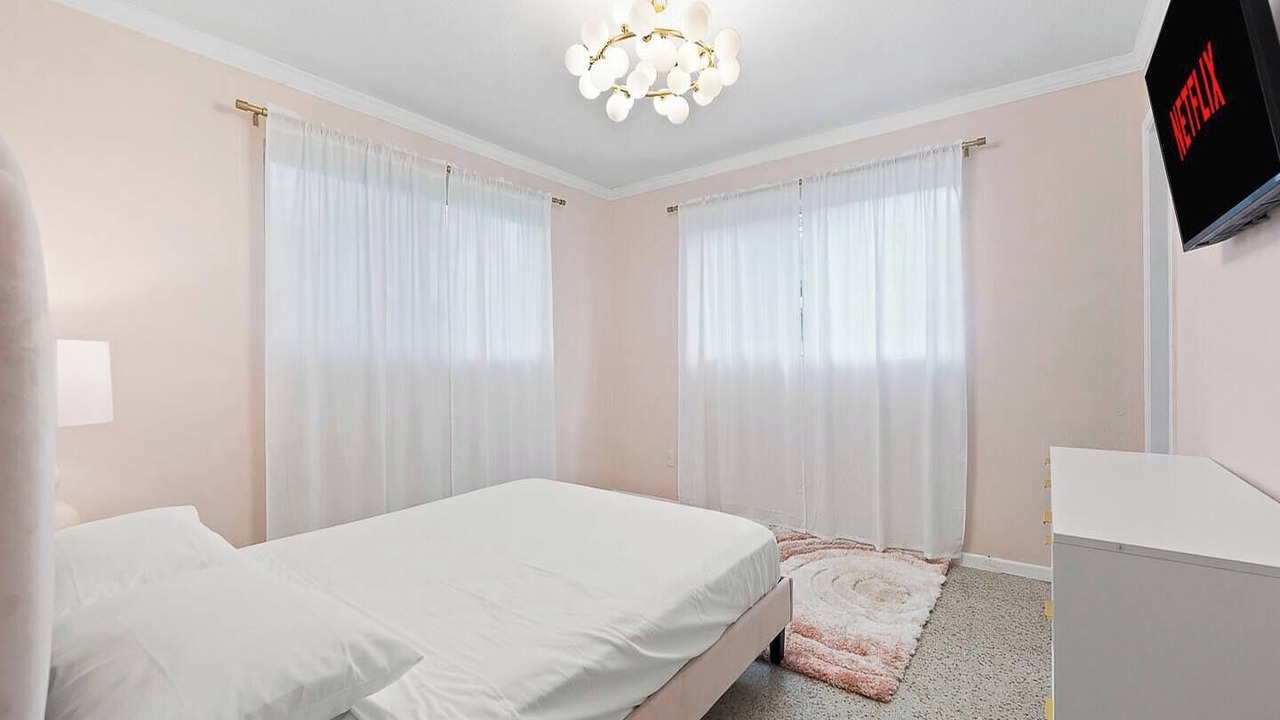 Photo of Bedroom in Coral Ridge Isles
