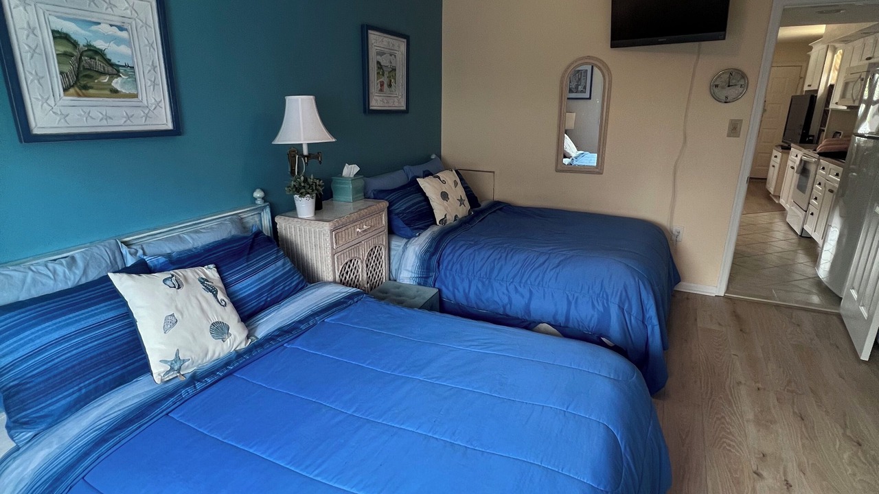 Photo of Bedroom in Admiral Estates