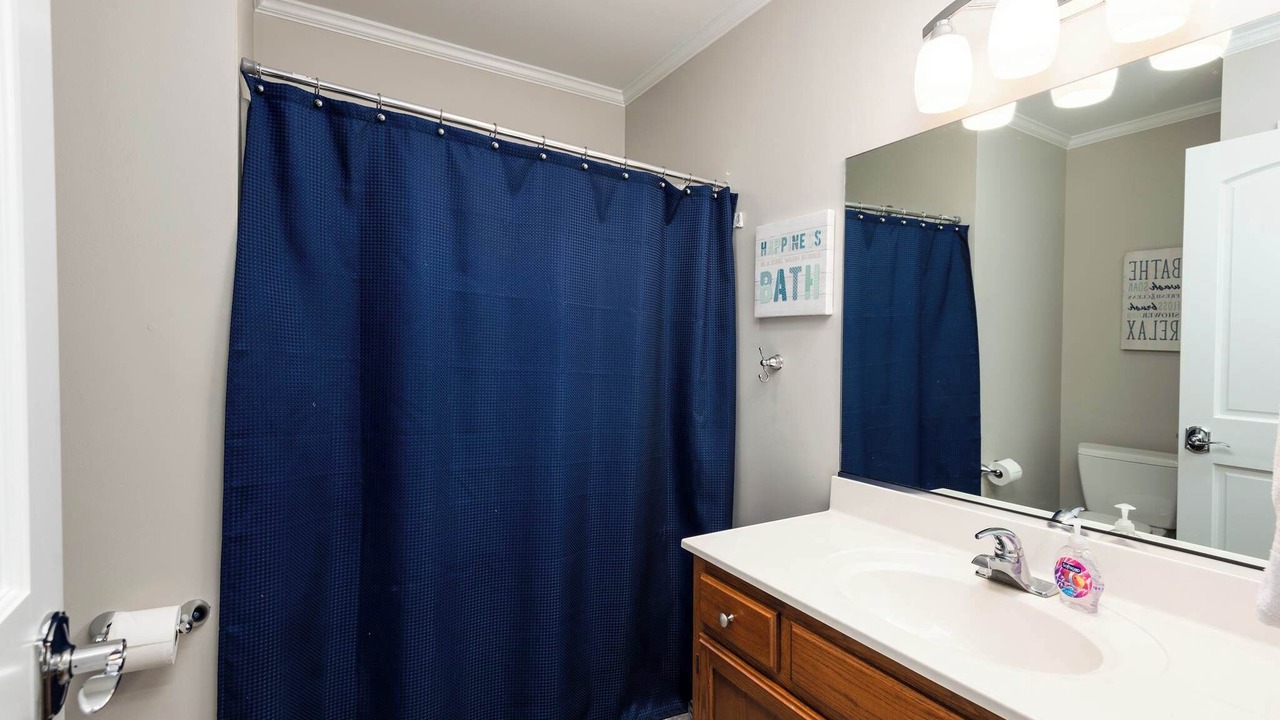 Photo of Bathroom in Rock Hall