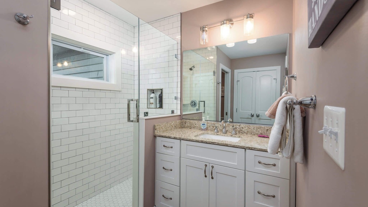 Photo of Bathroom in Rock Hall