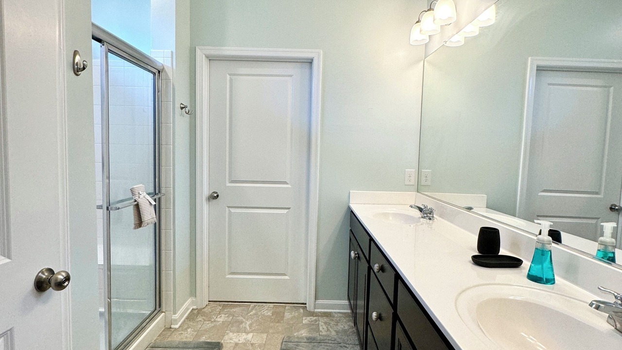 Photo of Bathroom in Milton