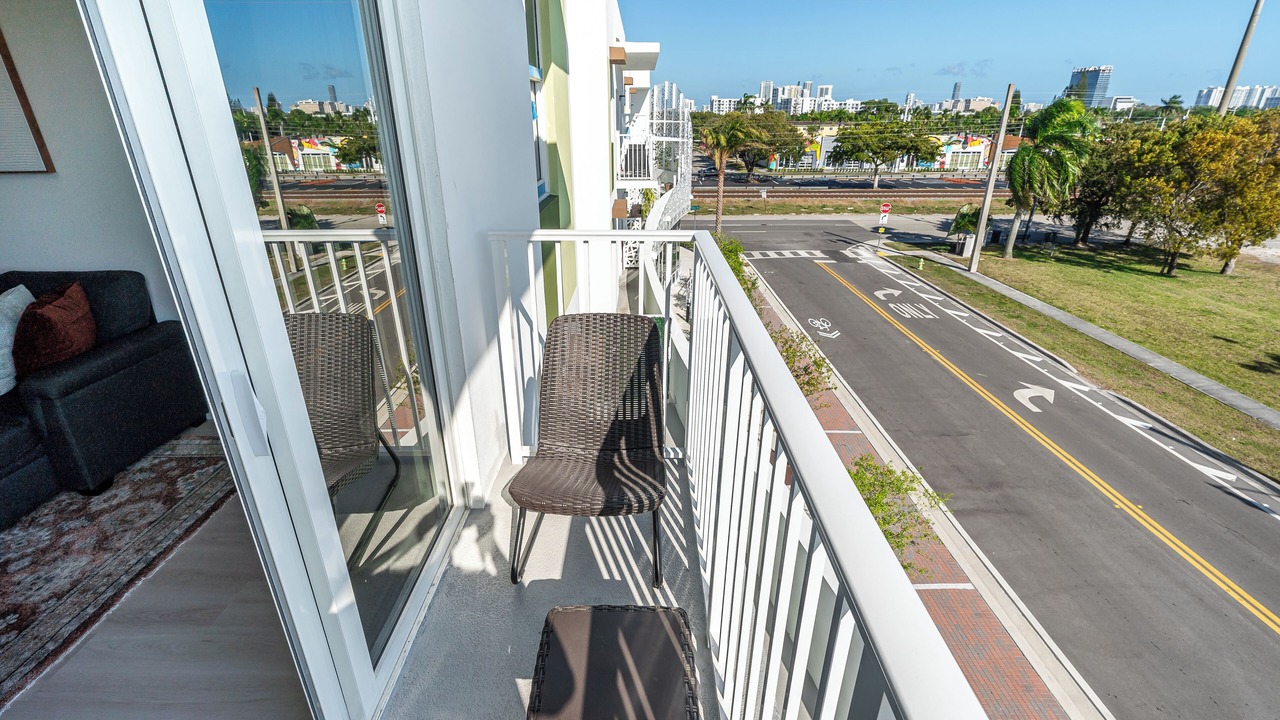 Photo of Outdoor in Hallandale Beach