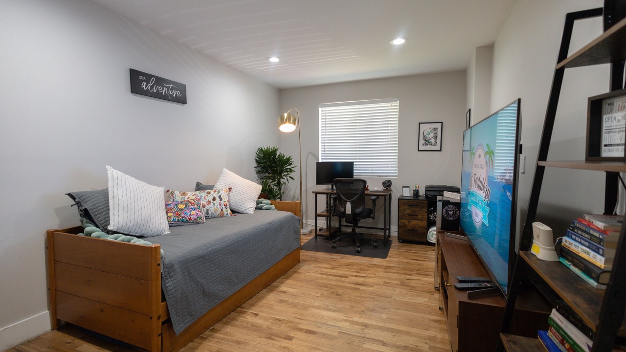 Photo of Bedroom in Miami Shores