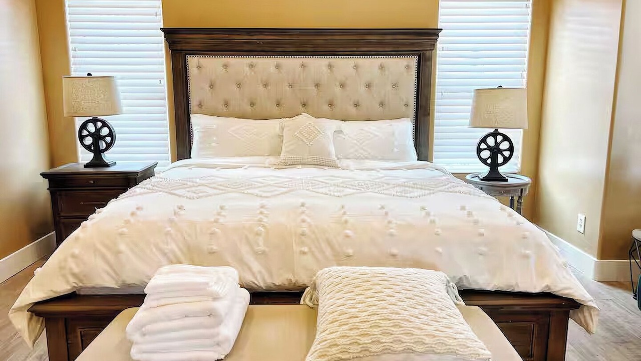 Photo of Bedroom in Hacienda Heights