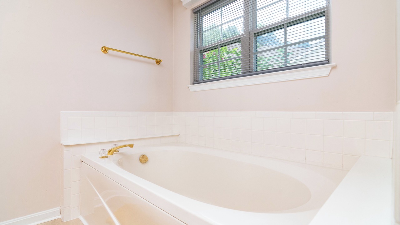 Photo of Bathroom in Maplewood