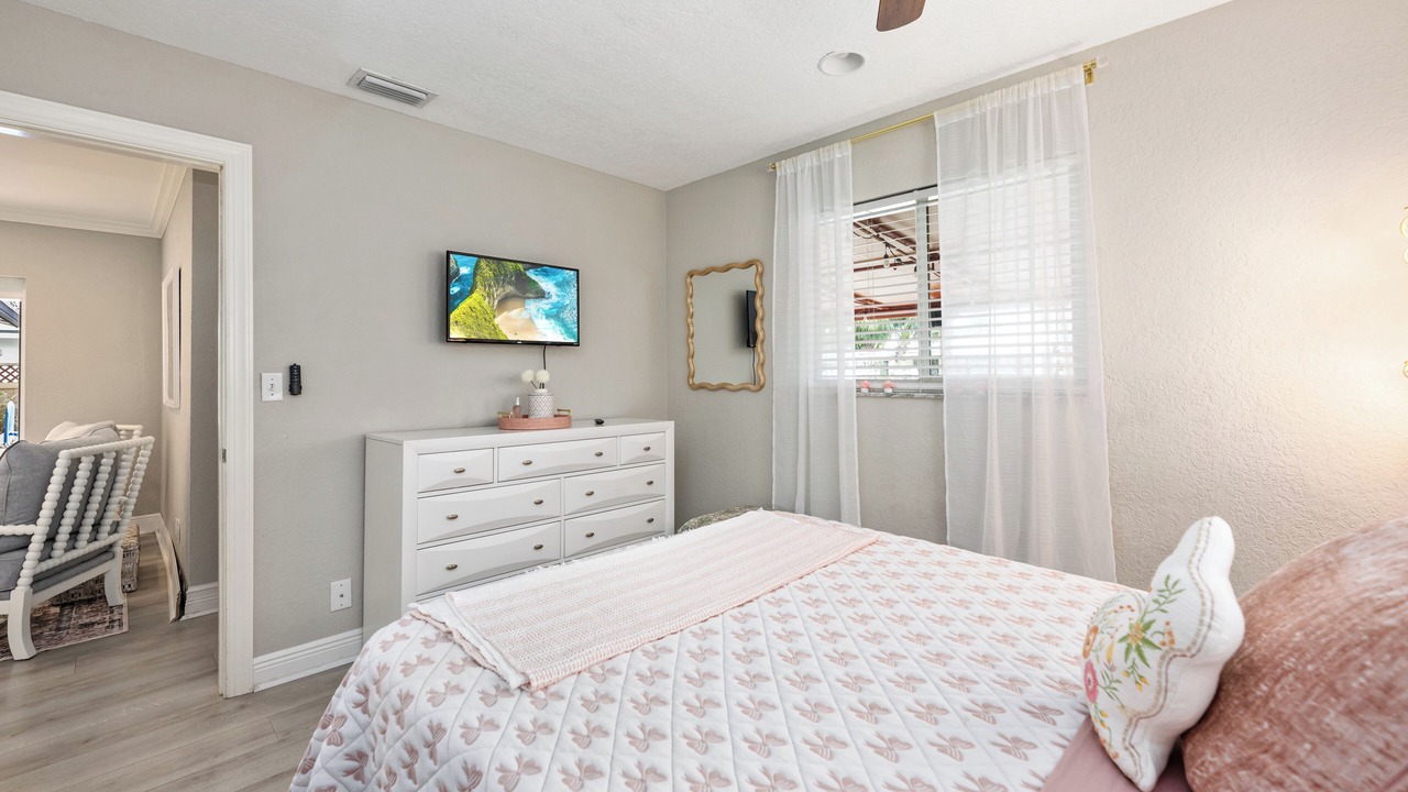 Photo of Bedroom in Pompano Isles