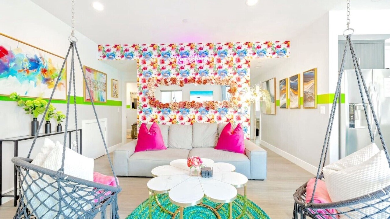 Photo of Livingroom in North Hollywood