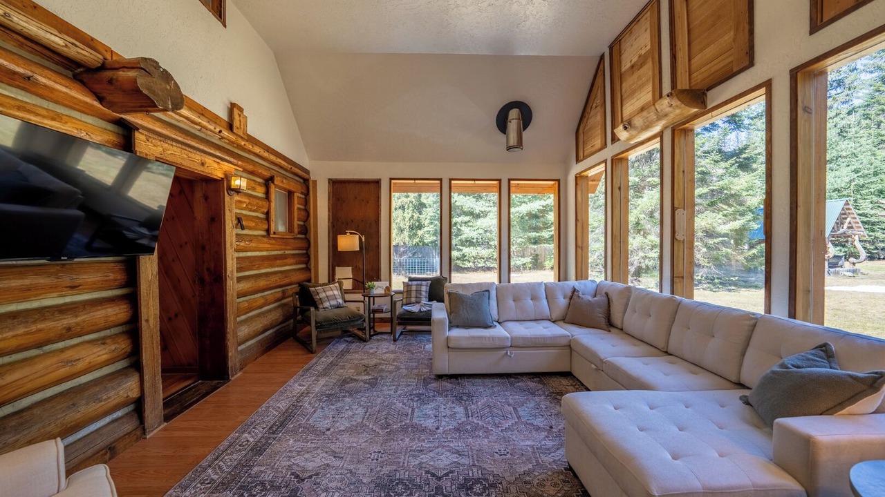 Photo of Livingroom in Troy