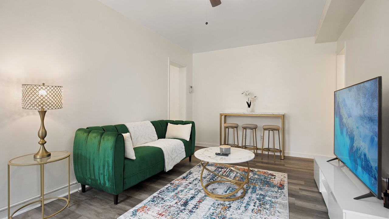 Photo of Livingroom in Takoma Park