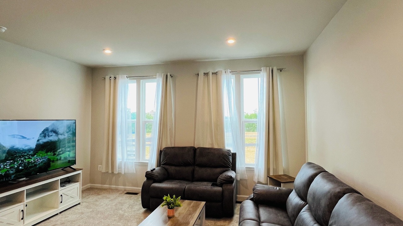 Photo of Livingroom in Corbin