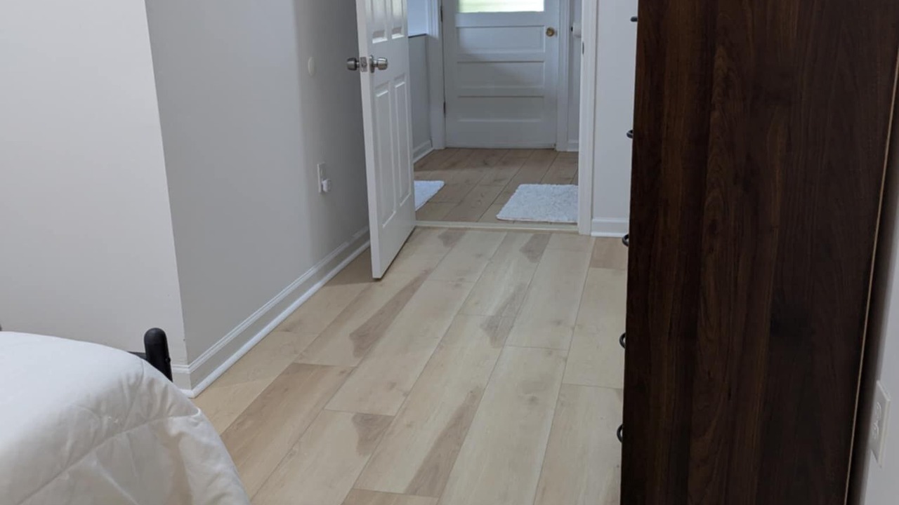 Photo of Bedroom in Colonial Beach