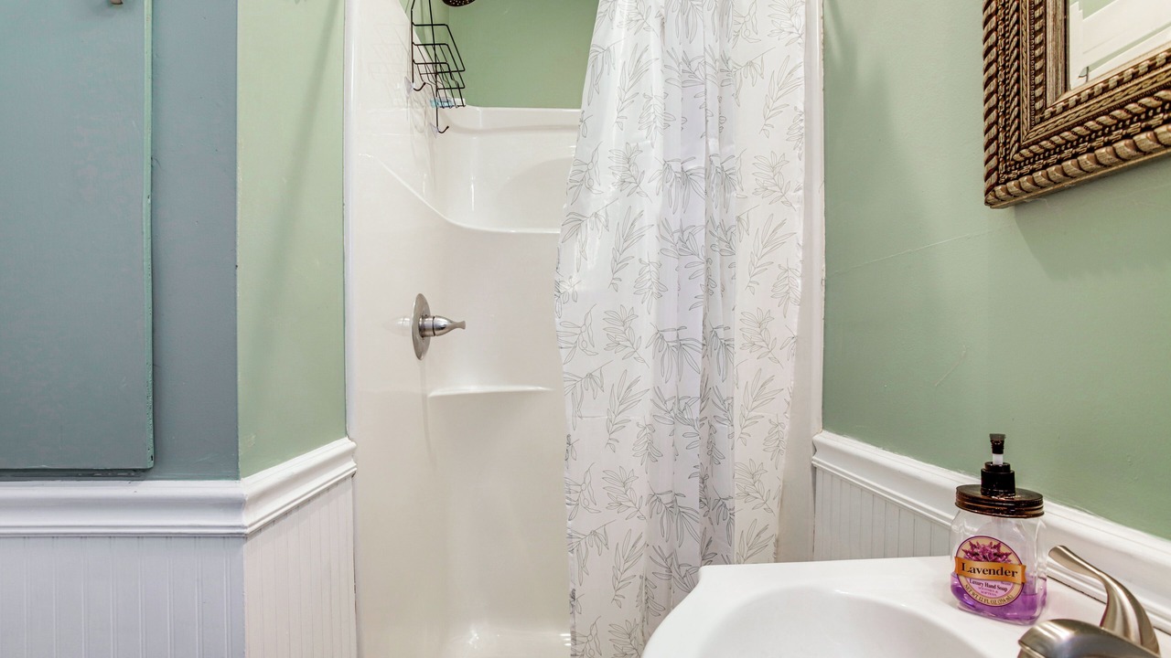 Photo of Bathroom in Crisfield