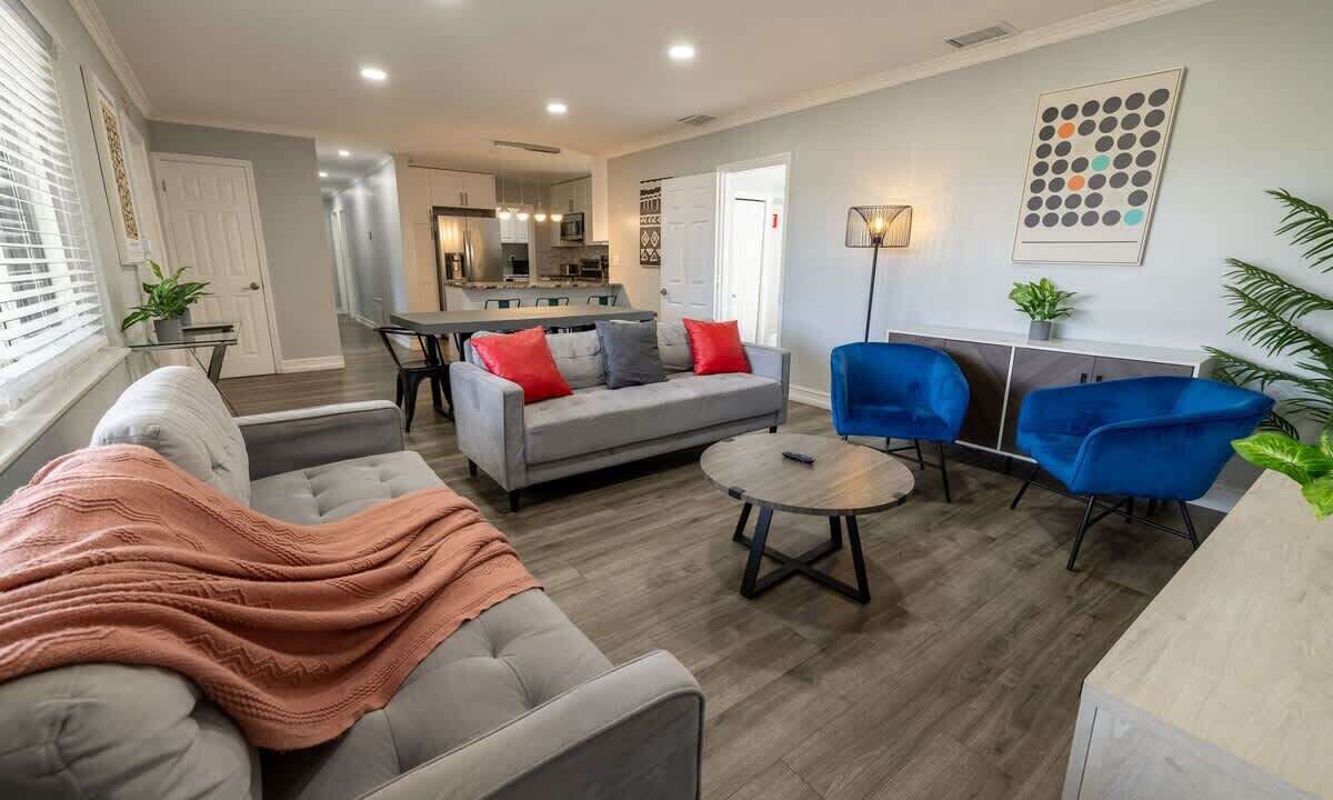 Photo of Livingroom in Boulevard Heights