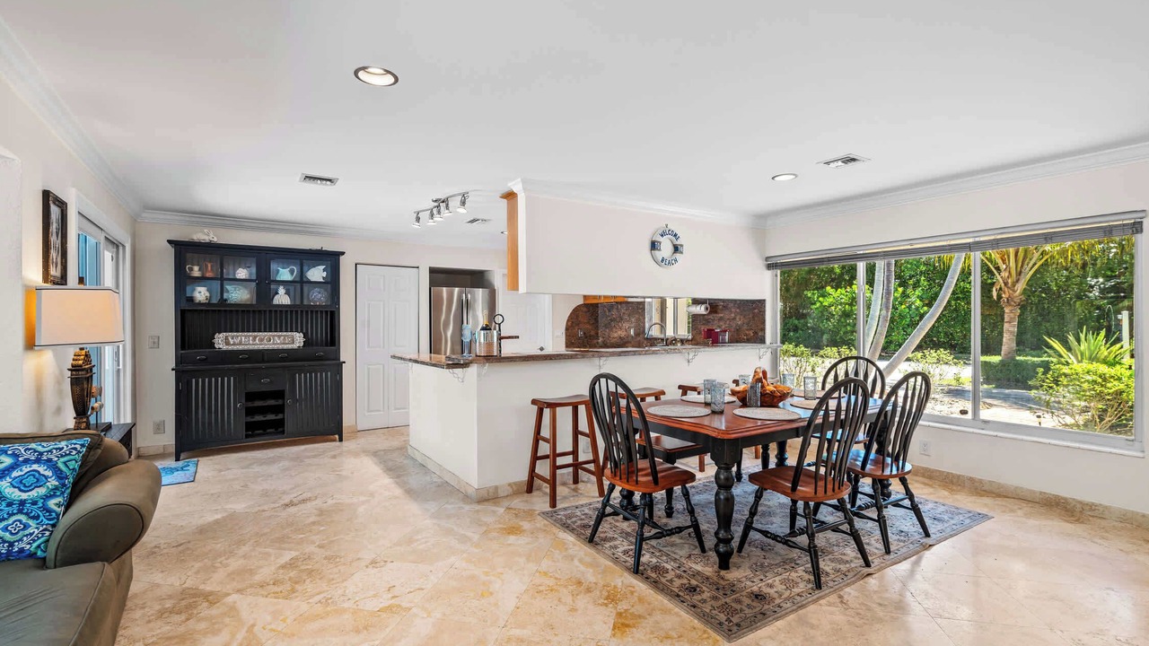 Photo of Bedroom in Deerfield Beach