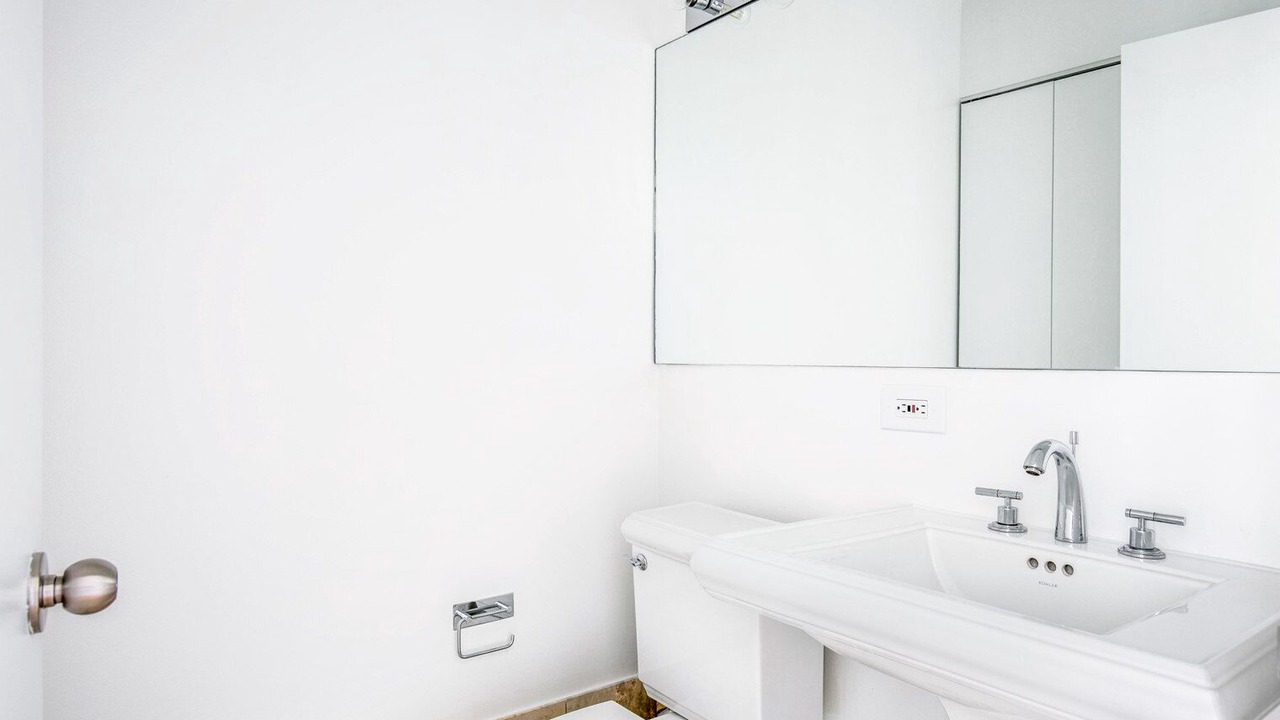 Photo of Bathroom in Battery Park City