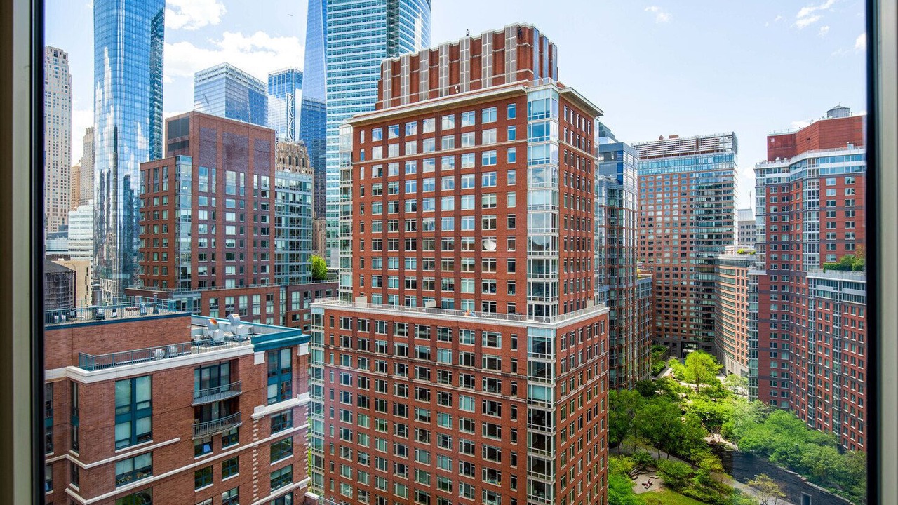 Photo of Others in Battery Park City