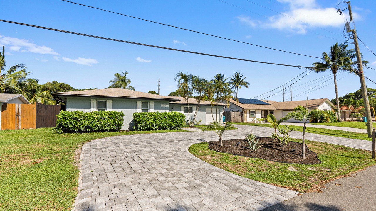 Photo of Outdoor in Golfview Harbor