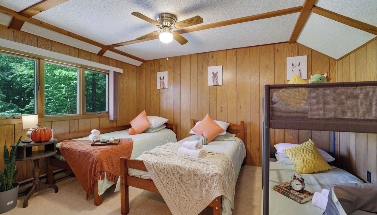 Photo of Bedroom in Lake Ariel