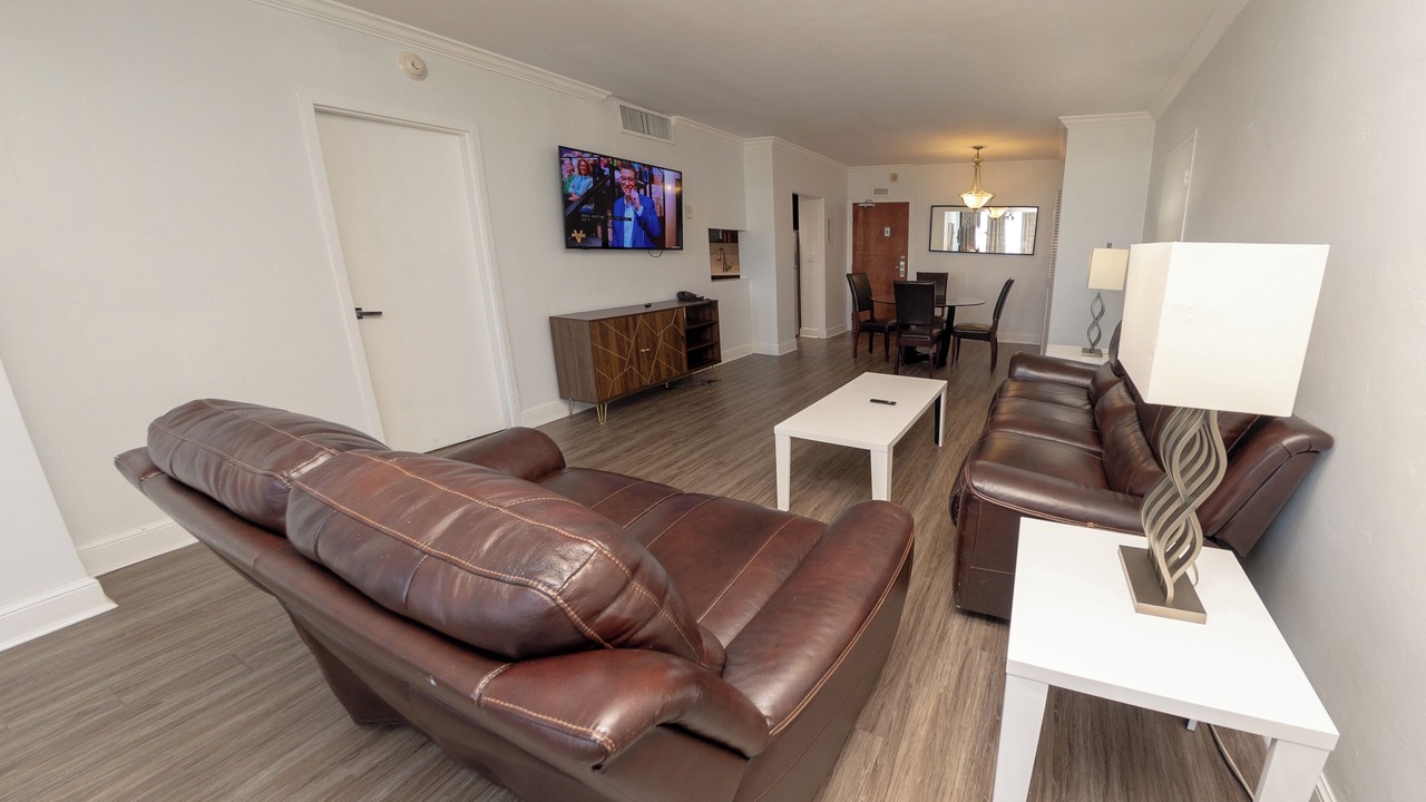 Photo of Livingroom in Galt Mile