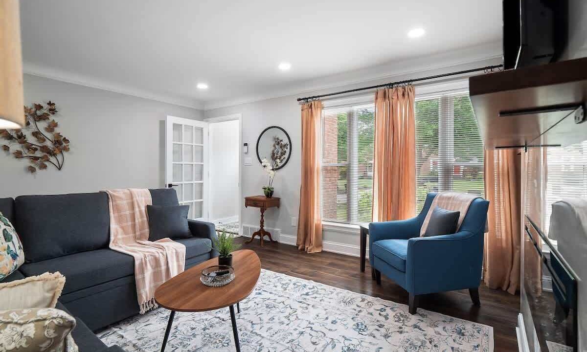 Photo of Bedroom in Cleveland Heights