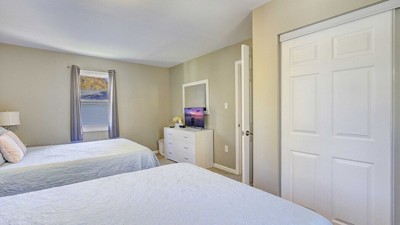 Photo of Bedroom in North Beach