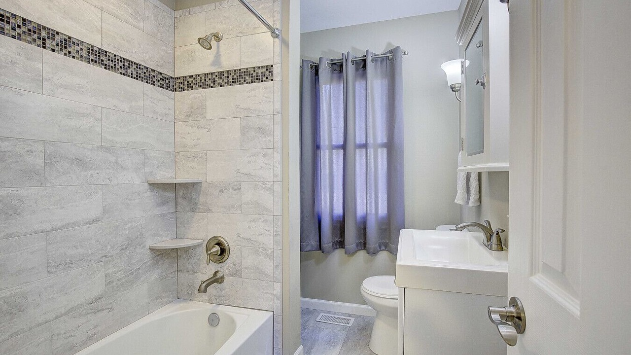 Photo of Bathroom in North Beach