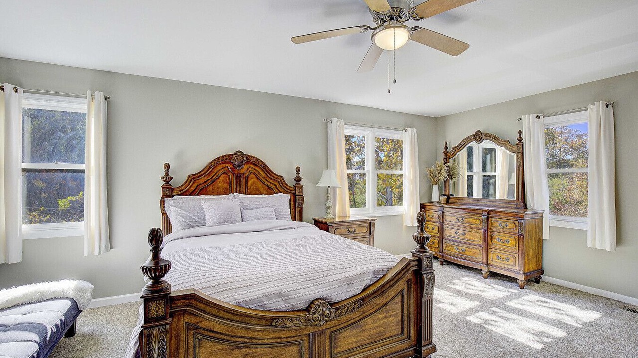 Photo of Bedroom in North Beach