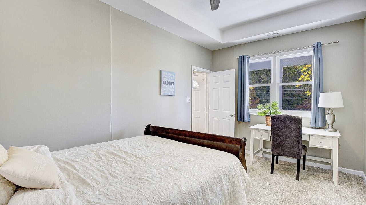 Photo of Bedroom in North Beach