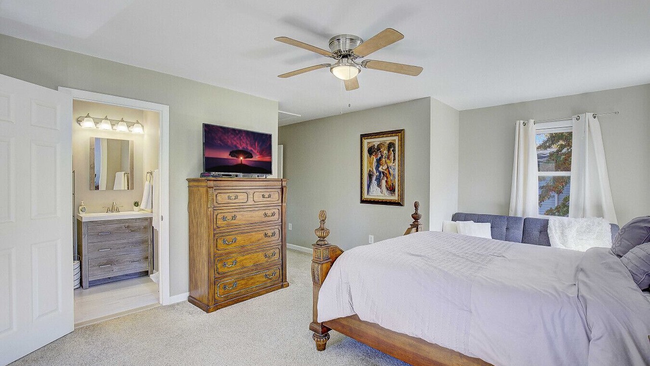 Photo of Bedroom in North Beach