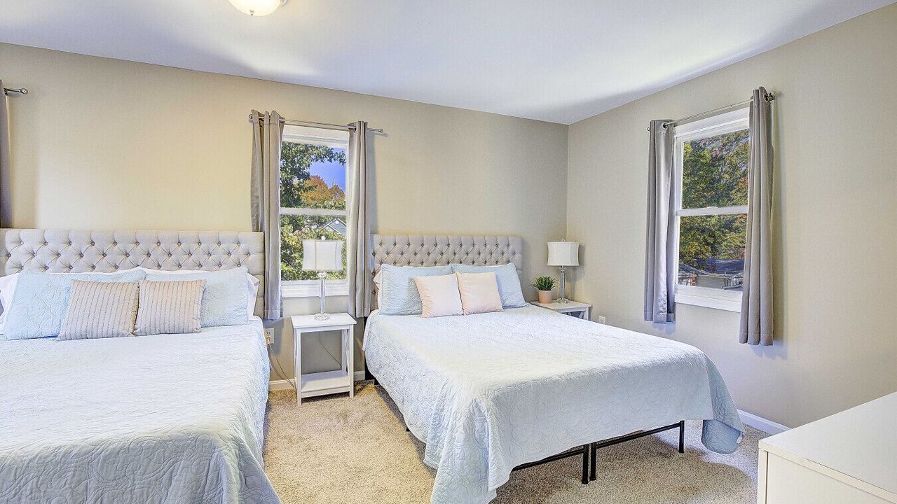 Photo of Bedroom in North Beach