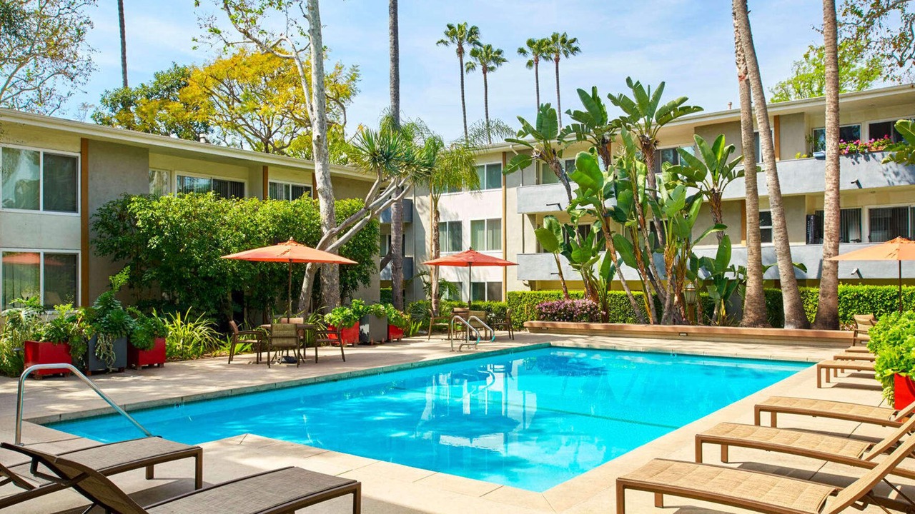 Photo of Outdoor in Sawtelle
