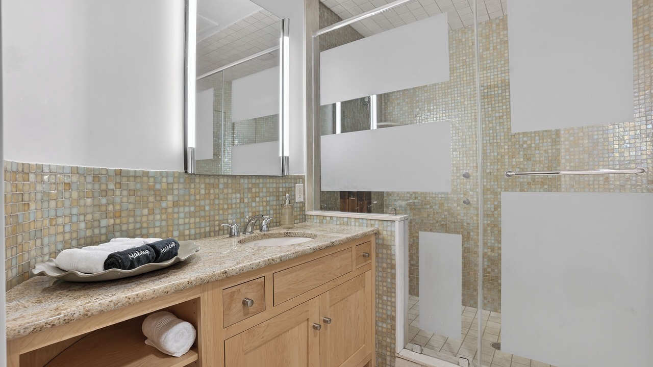 Photo of Bathroom in Rock Hall