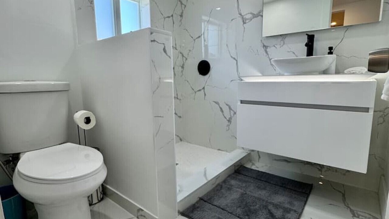 Photo of Bathroom in Edgewood
