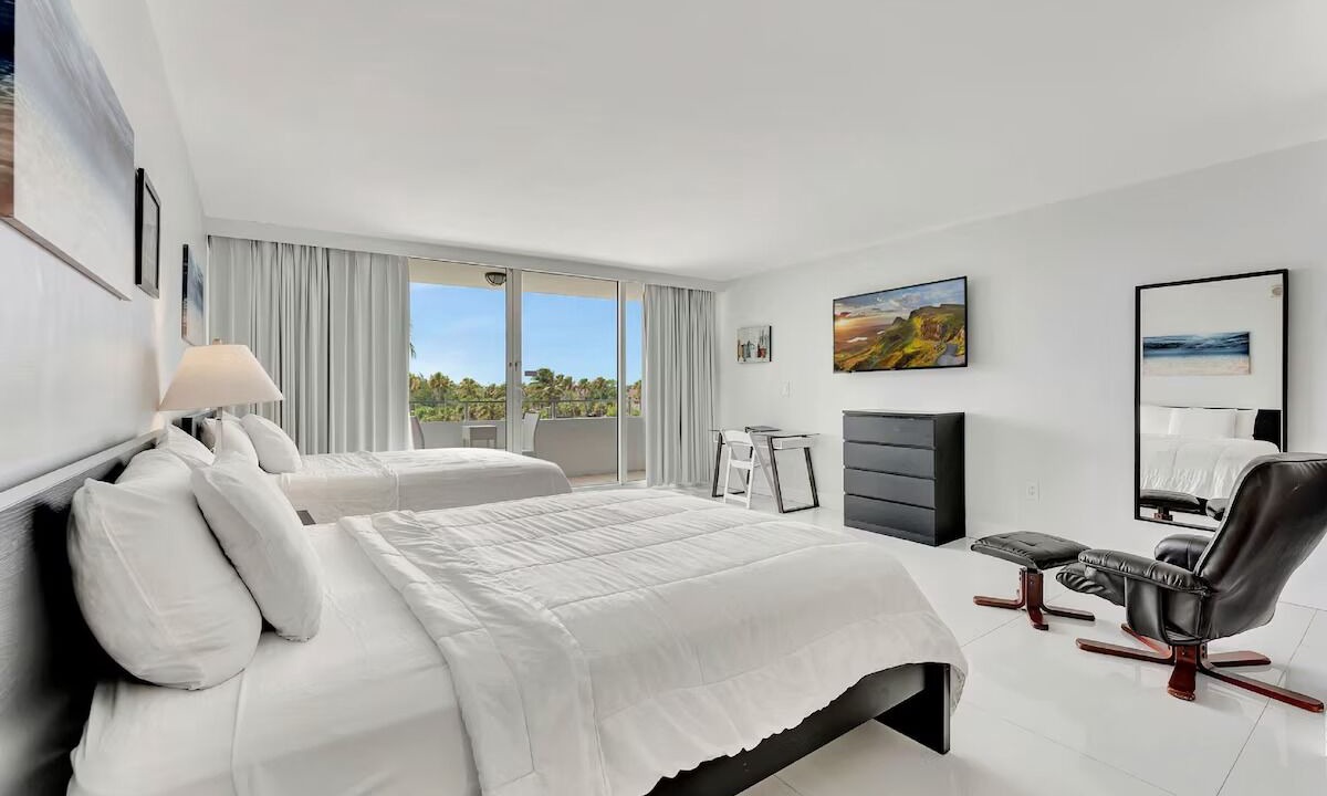 Photo of Bedroom in Galt Mile