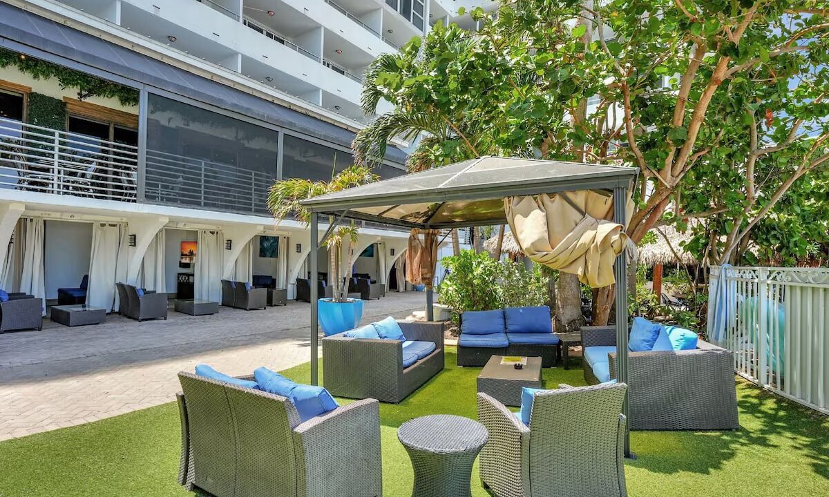 Photo of Patio Balcony in Galt Mile
