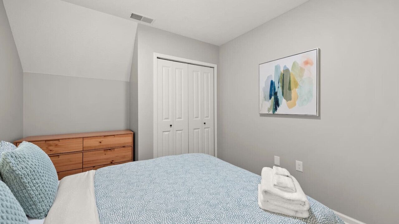 Photo of Bedroom in University Circle