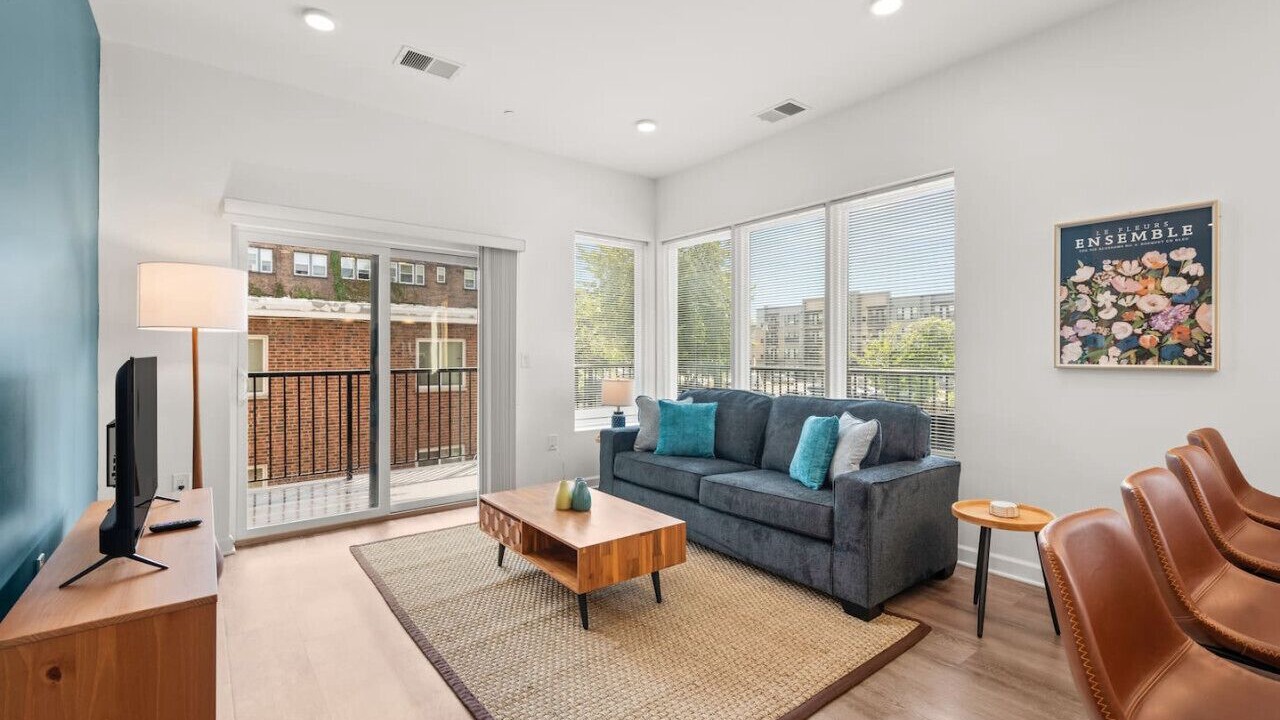 Photo of Livingroom in Hough