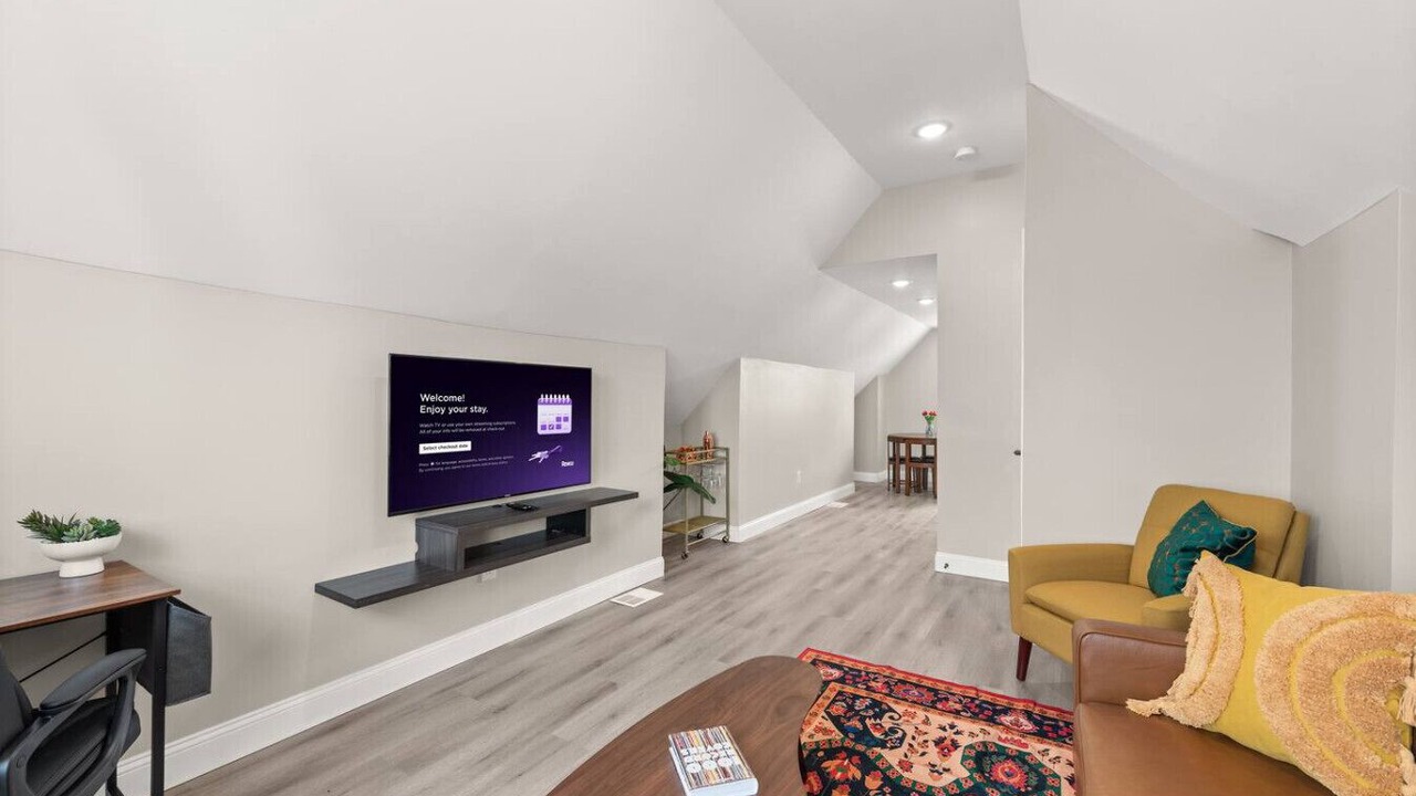 Photo of Livingroom in Hough