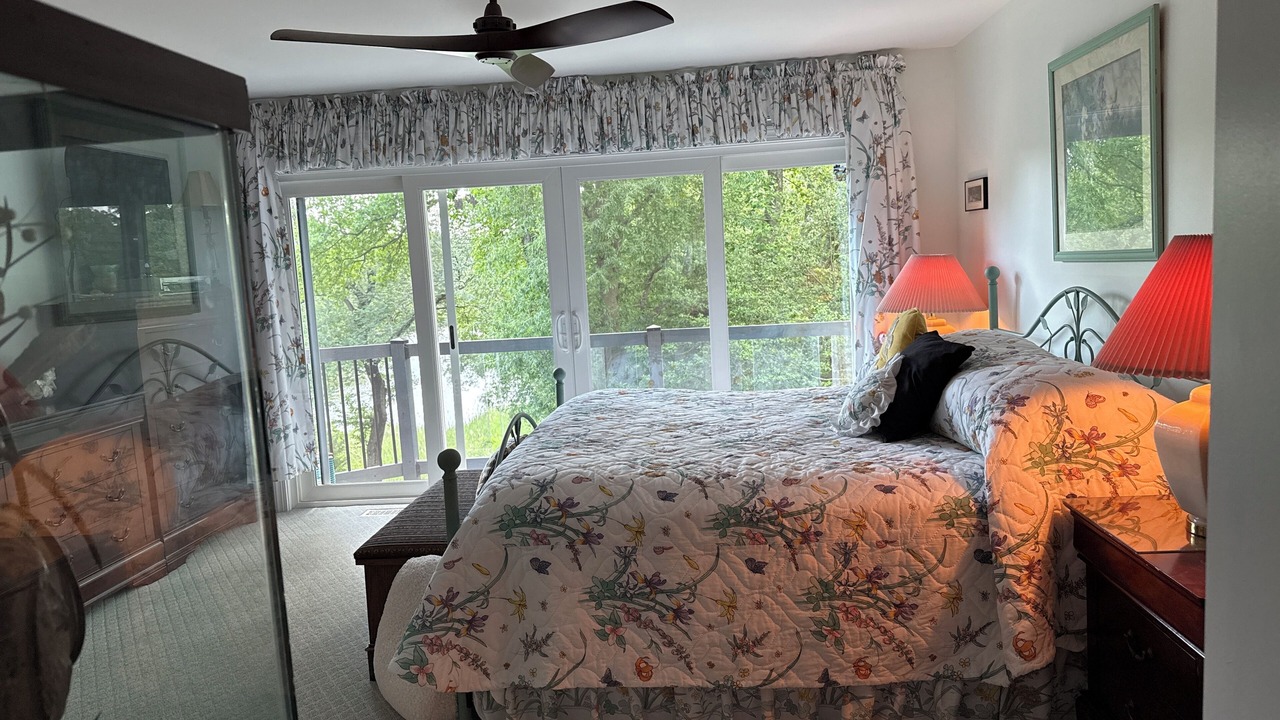 Photo of Bedroom in Arnold