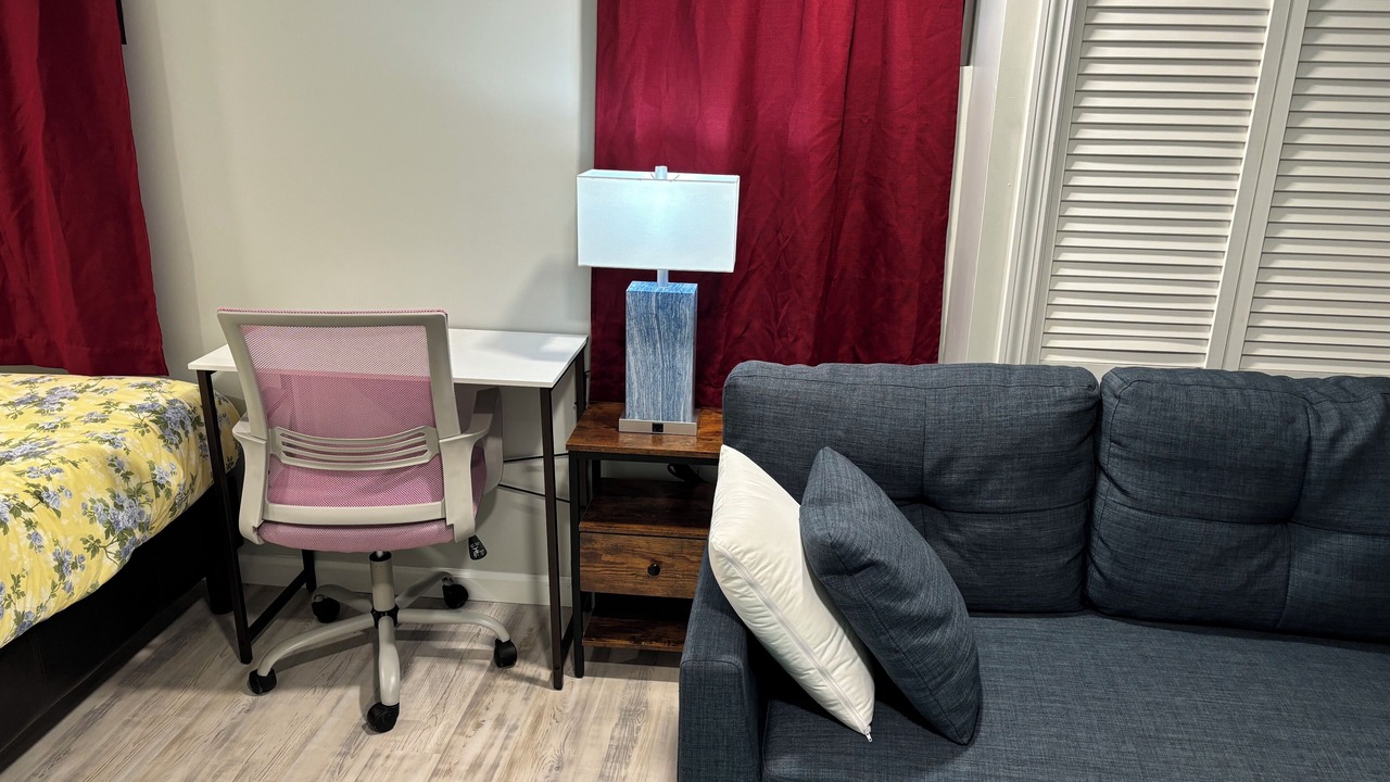 Photo of Bedroom in Cleveland