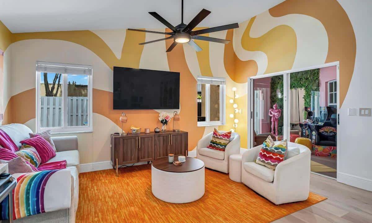 Photo of Bedroom in Sunrise