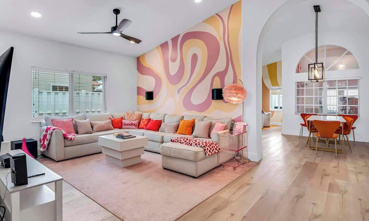 Photo of Bedroom in Sunrise